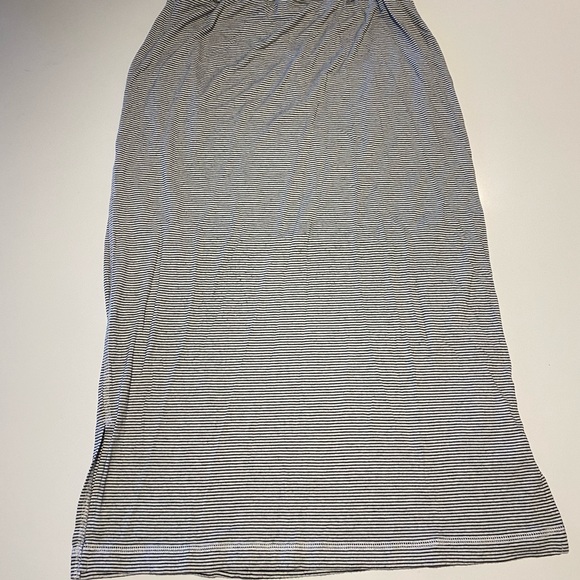 Spring skirt 🌸 - Picture 3 of 3